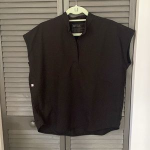 Figs Women's Black Rafaela™ - Oversized Scrub Top